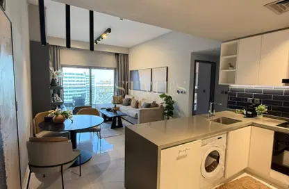 شقة - غرفة نوم - 2 حمامات للايجار في ماغ 318 - الخليج التجاري - دبي