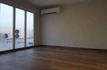 Empty Room image for: Apartment - 2 Bedrooms - 1 Bathroom for rent in Al Zaab - Abu Dhabi, Image 1