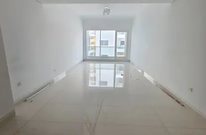 شقة - 2 غرف نوم - 3 حمامات للايجار في مبنى الورقاء الجديد - الورقاء 1 - الورقاء - دبي