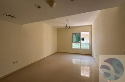 شقة - غرفة نوم - 2 حمامات للايجار في ماي رزدنس - قرية الجميرا سركل - دبي