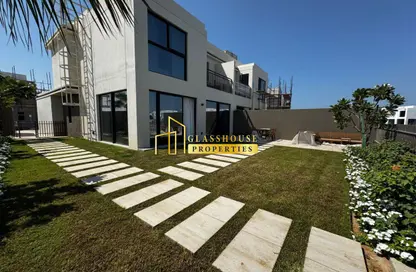 Townhouse - 2 Bedrooms - 3 Bathrooms for sale in Falcon Island - Al Hamra Village - Ras Al Khaimah Townhouse - 2 Bedrooms - 3 Bathrooms for sale in Falcon Island - Al Hamra Village - Ras Al Khaimah