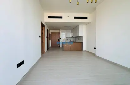 شقة - غرفة نوم - 1 حمام للبيع في بينغاطي اونيكس - منطقة 15 - قرية الجميرا سركل - دبي