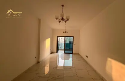 Apartment - 2 Bedrooms - 3 Bathrooms for rent in Al Majaz 1 - Al Majaz - Sharjah