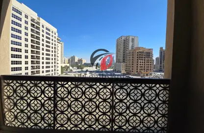 Apartment - 1 Bedroom - 2 Bathrooms for rent in Emerald Jadaf 1 - Al Jaddaf - Dubai