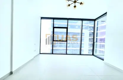 شقة - غرفة نوم - 2 حمامات للايجار في الجداف - دبي