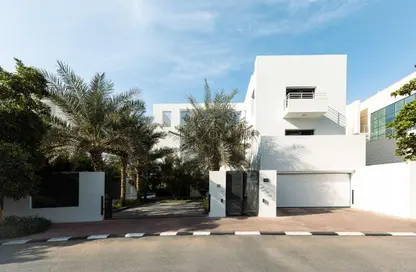Villa - 6 Bedrooms - 7 Bathrooms for sale in Acacia Avenues - Al Sufouh - Dubai