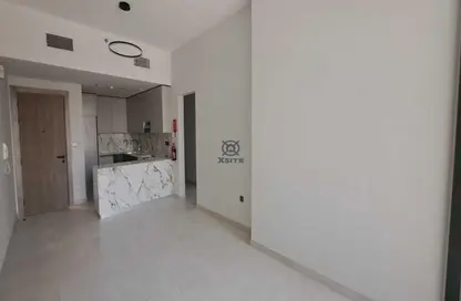 شقة - غرفة نوم - 2 حمامات للايجار في الأمل تاور - مدينة دبي الرياضية - دبي