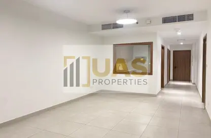 Apartment - 1 Bedroom - 2 Bathrooms for rent in Sheikh Zayed Road - Dubai