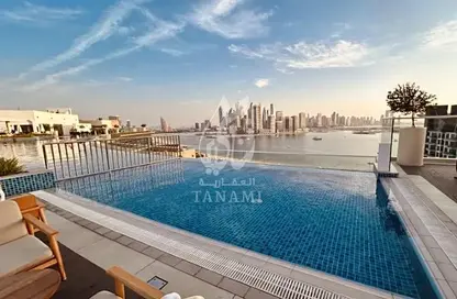Pool image for: Apartment - 1 Bathroom for rent in Seven Palm - Palm Jumeirah - Dubai, Image 1