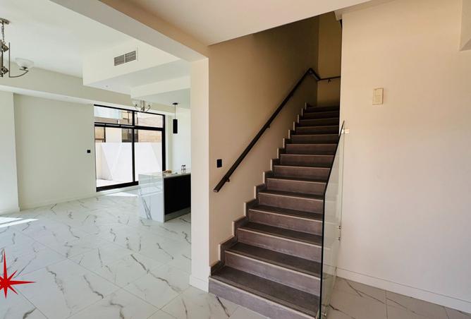 15001100 - Property Image 2
