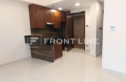 Apartment - Studio - 1 Bathroom for rent in Al Souk Al Kabeer - Bur Dubai - Dubai