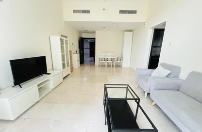 شقة - غرفة نوم - 2 حمامات للايجار في برج الأبطال 1 - أبراج الأبطال - مدينة دبي الرياضية - دبي