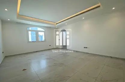 Villa - 7 Bedrooms - 7+ Bathrooms for rent in Shakhbout City - Abu Dhabi