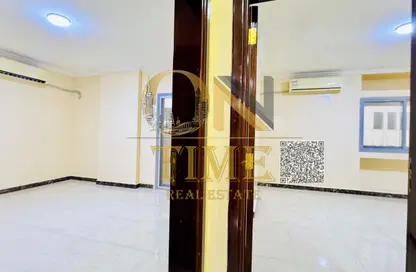 Apartment - 3 Bedrooms - 3 Bathrooms for rent in Al Rashidiya Towers - Al Rashidiya - Ajman Downtown - Ajman