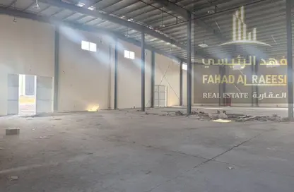 مستودع - استوديو - 2 حمامات للايجار في أم الثعوب - أم القيوين