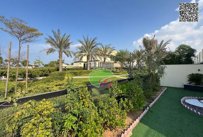 16001989 - Property Image 3