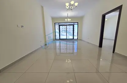 شقة - غرفة نوم - 2 حمامات للبيع في اطلاله ريزيدينس - مجمع دبي ريزيدنس - دبي