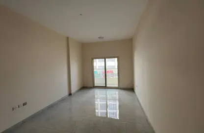 Apartment - 1 Bedroom - 2 Bathrooms for rent in Al Rashidiya Towers - Al Rashidiya - Ajman Downtown - Ajman