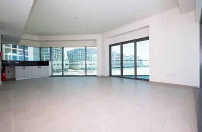 عمارة بالكامل - استوديو للبيع في كورنيش الخالدية - الخالدية - أبوظبي