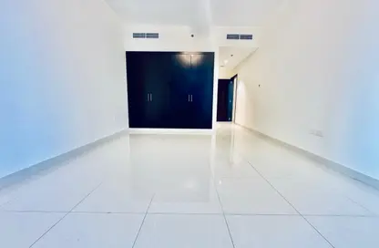 Apartment - 2 Bedrooms - 3 Bathrooms for rent in Duja Tower - Sheikh Zayed Road - Dubai