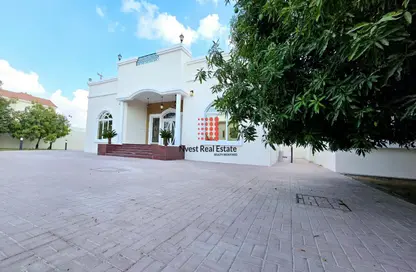 Villa - 3 Bedrooms - 4 Bathrooms for rent in Nad Al Sheba 4 - Nad Al Sheba - Dubai