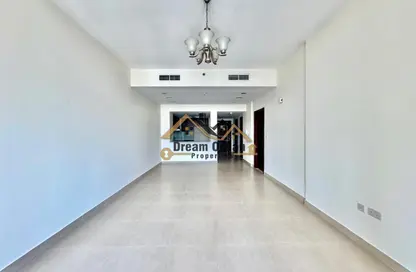 Apartment - 1 Bedroom - 2 Bathrooms for rent in Dubai Wharf Tower 3 - Dubai Wharf - Al Jaddaf - Dubai