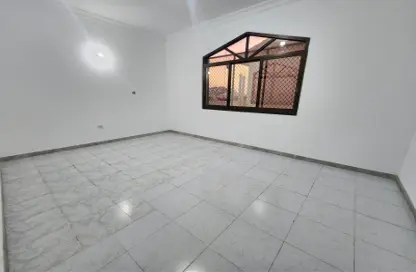 Apartment - Studio - 1 Bathroom for rent in Al Maqtaa Tower 1 - Hadbat Al Zafranah - Muroor Area - Abu Dhabi
