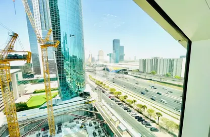 مكتب - استوديو للايجار في شارع الشيخ زايد - دبي