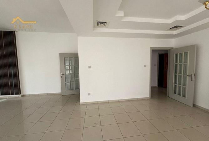 15747220 - Property Image 2