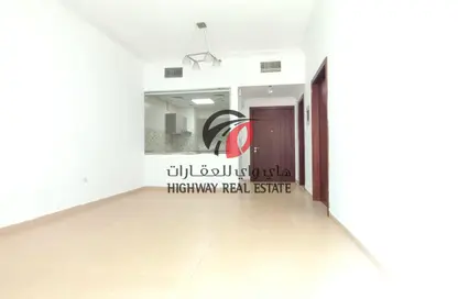 Apartment - 1 Bedroom - 2 Bathrooms for rent in Al Zarooni Building - Al Nahda 2 - Al Nahda - Dubai Apartment - 1 Bedroom - 2 Bathrooms for rent in Al Zarooni Building - Al Nahda 2 - Al Nahda - Dubai