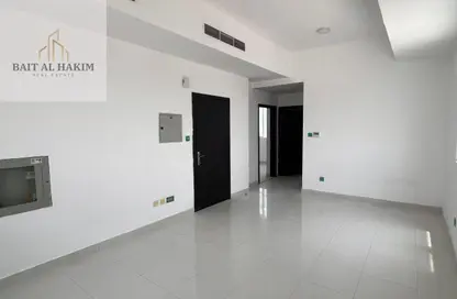 Apartment - 1 Bedroom - 2 Bathrooms for rent in Liwara 1 - Ajman
