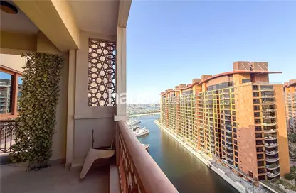 Apartment - 2 Bedrooms - 2 Bathrooms for sale in Marina Residences 6 - Marina Residences - Palm Jumeirah - Dubai