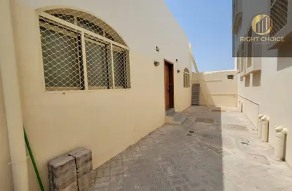 شقة - غرفة نوم - 1 حمام للايجار في فيلات مدينة خليفة آيه - مدينة خليفة أ - مدينة خليفة - أبوظبي