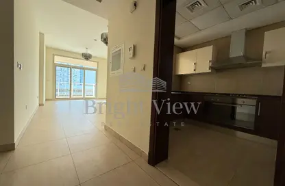 شقة - 2 غرف نوم - 3 حمامات للايجار في ديزي - الفرجان - دبي