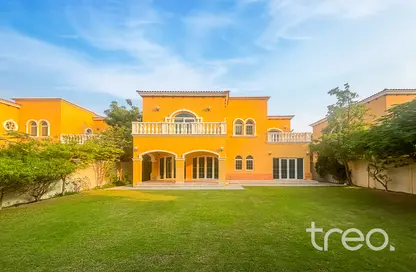 فيلا - 5 غرف نوم - 6 حمامات للايجار في التراث - جميرا بارك - دبي فيلا - 5 غرف نوم - 6 حمامات للايجار في التراث - جميرا بارك - دبي