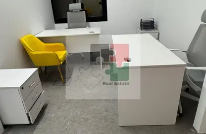 مركز أعمال - استوديو - 3 حمامات للايجار في المزهر 1 - المزهر - دبي