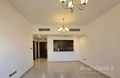 Apartment - 1 Bedroom - 2 Bathrooms for rent in Masaken Al Muraqqabat 01 - Al Muraqqabat - Deira - Dubai