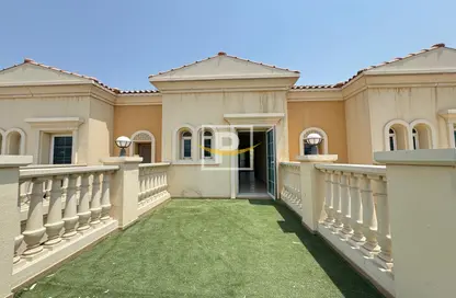 تاون هاوس - غرفة نوم - 2 حمامات للبيع في تاونهاوس طراز البحر المتوسط - مثلث قرية الجميرا - دبي