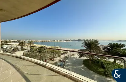 Apartment - 3 Bedrooms - 3 Bathrooms for sale in Tanzanite - Tiara Residences - Palm Jumeirah - Dubai