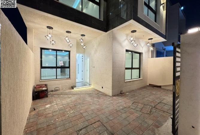 15121990 - Property Image 3