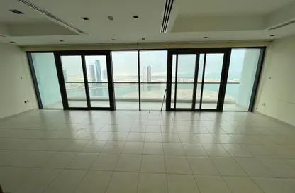 Apartment - 3 Bedrooms - 5 Bathrooms for rent in Al Mamzar - Al Mamzar - Sharjah - Sharjah