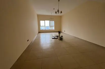 Apartment - 2 Bedrooms - 4 Bathrooms for rent in Al Khan Corniche - Al Khan - Sharjah