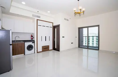 Apartment - Studio - 1 Bathroom for rent in Lawnz by Danube Block 3 - Lawnz by Danube - International City - Dubai