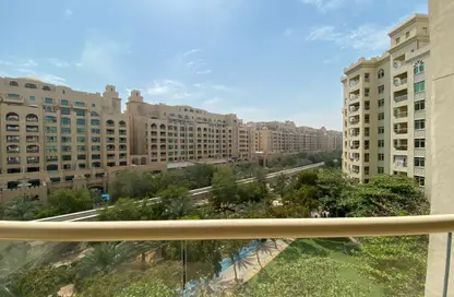 Apartment - 1 Bedroom - 2 Bathrooms for sale in Al Hamri - Shoreline Apartments - Palm Jumeirah - Dubai