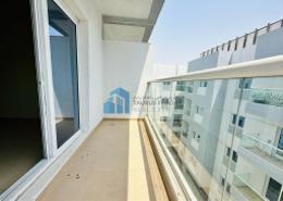 صورةشرفة لـ: شقة - 2 غرف نوم - 2 حمامات للكراء في وصل لينك - المحيصنة 4 - المحيصنة - دبي, صورة 1