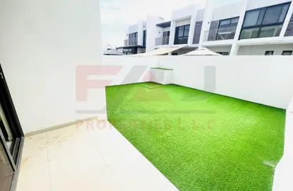 Townhouse - 3 Bedrooms - 5 Bathrooms for rent in Aurum Villas - Zinnia - Damac Hills 2 - Dubai