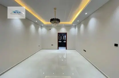 Empty Room image for: Villa - 6 Bedrooms for sale in Al Zaheya Gardens - Al Zahya - Ajman, Image 1
