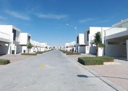 Townhouse - 3 bedrooms - 5 bathrooms for rent in Centaury - The Roots DAMAC Hills 2 - Dubai