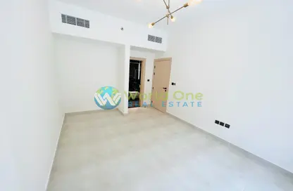 Empty Room image for: Apartment - 3 Bedrooms - 3 Bathrooms for rent in Binghatti Rose - Jumeirah Village Circle - Dubai, Image 1