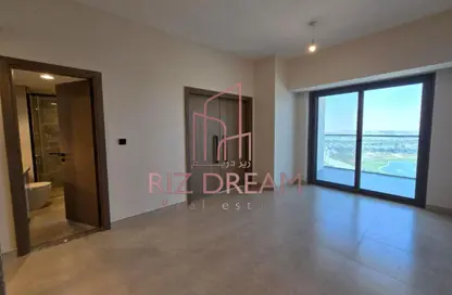 Apartment - 1 Bedroom - 1 Bathroom for rent in Golf Gate 2 - DAMAC Hills - Dubai